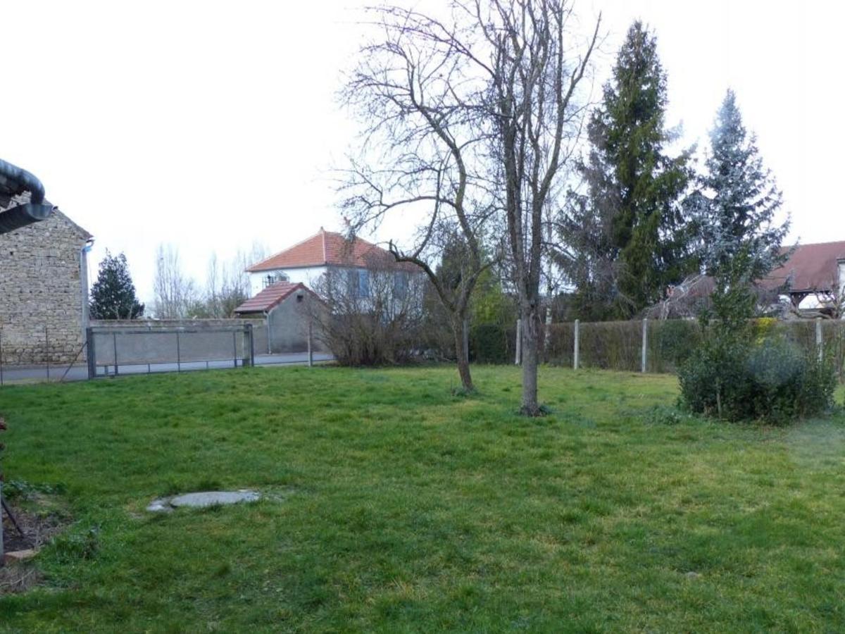 Maison Renovee Avec Cour Privee, Proche De Gannat, 3 Chambres, Animaux Acceptes, Equipements Modernes. - Fr-1-489-37 Poezat Bagian luar foto